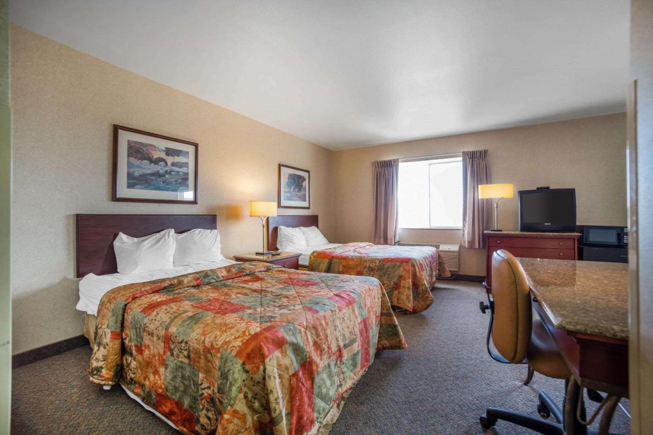 Rodeway Inn & Suites Nampa Buitenkant foto