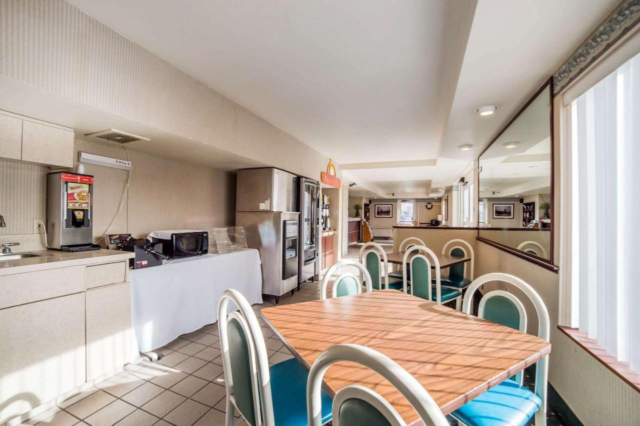 Rodeway Inn & Suites Nampa Buitenkant foto