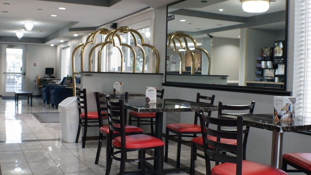 Rodeway Inn & Suites Nampa Buitenkant foto